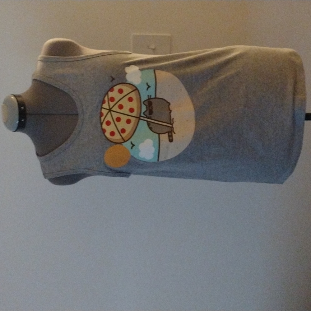 Pusheen tank